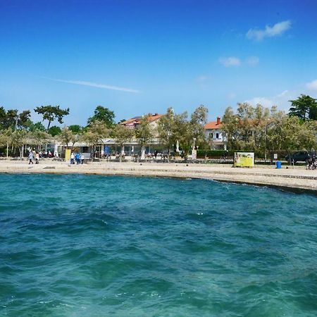 Beautiful Apartments First Row To The Sea Poreč Exterior foto