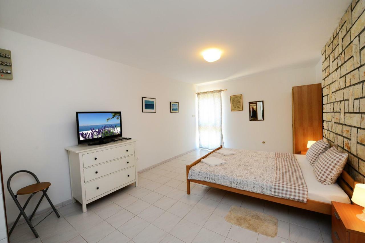 Beautiful Apartments First Row To The Sea Poreč Exterior foto